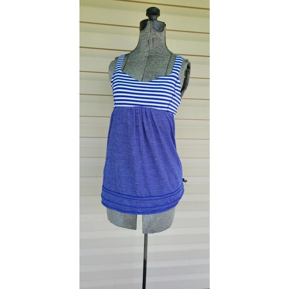 Lululemon Back On Track Tank 6 - Picture 3 of 9